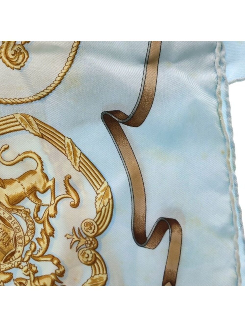 Hermes Carre 90 Scarf the Royal Mews Stable Silk Light Blue - Picture 2 of 6